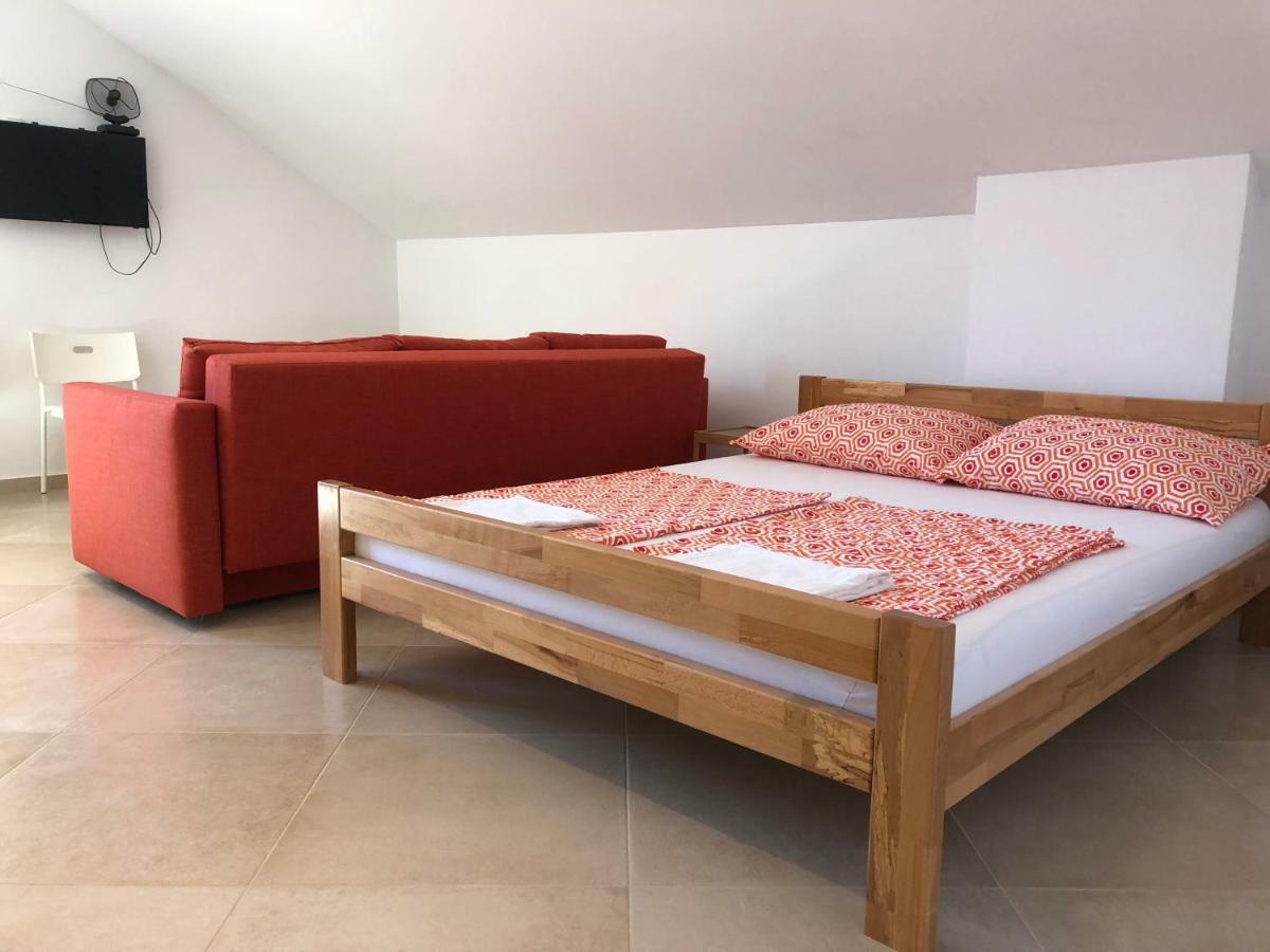 Buga Apartment In Center Of Mali Lošinj Eksteriør billede