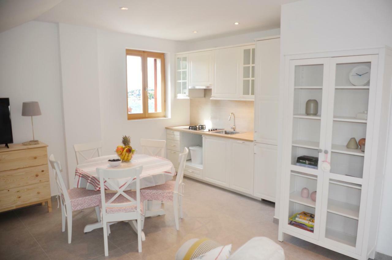 Buga Apartment In Center Of Mali Lošinj Eksteriør billede