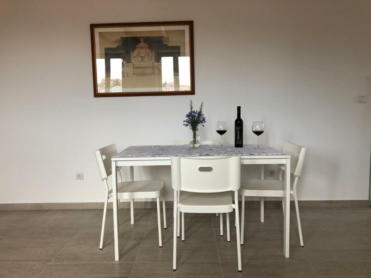 Buga Apartment In Center Of Mali Lošinj Eksteriør billede