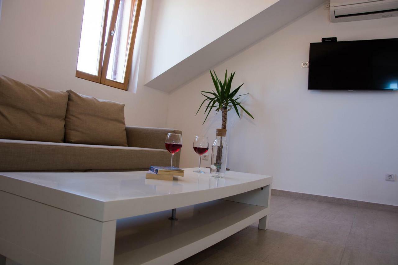Buga Apartment In Center Of Mali Lošinj Eksteriør billede