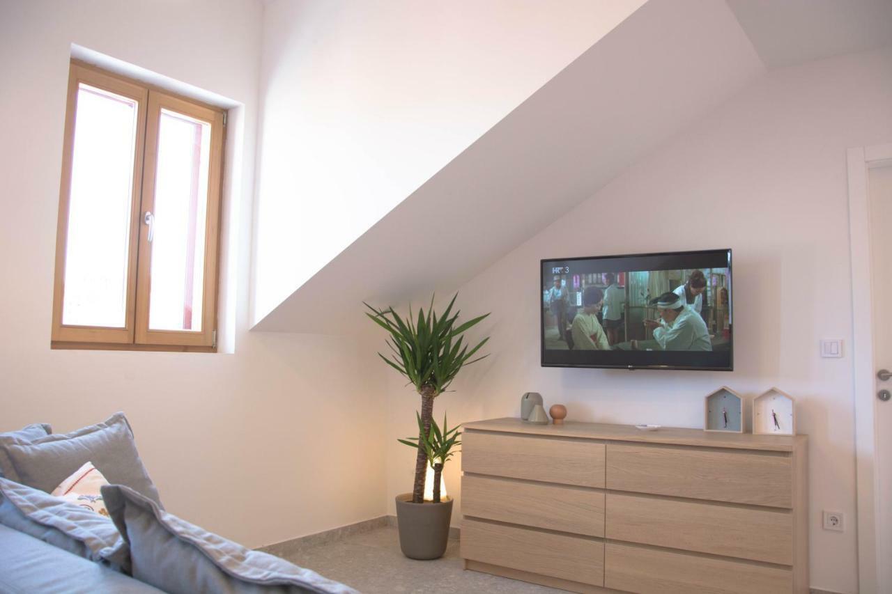 Buga Apartment In Center Of Mali Lošinj Eksteriør billede