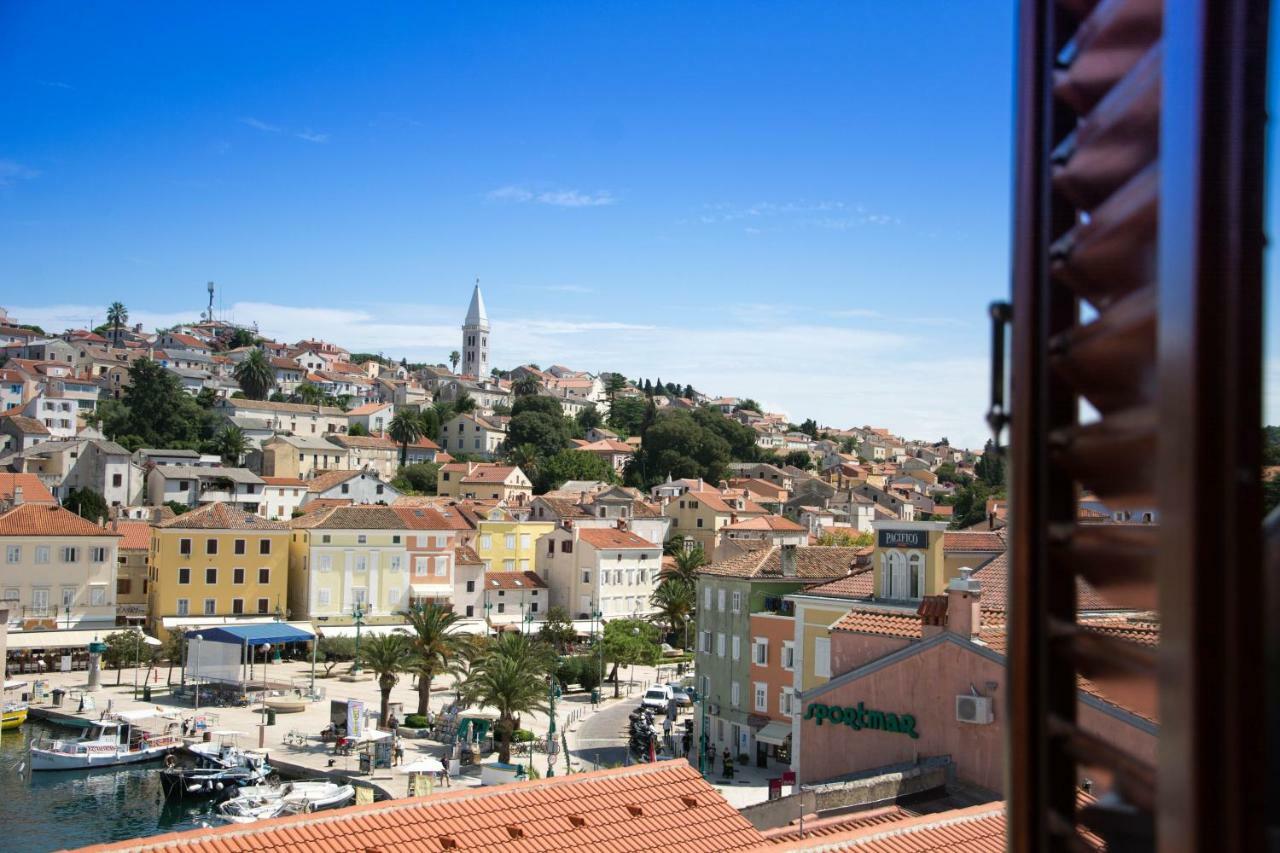 Buga Apartment In Center Of Mali Lošinj Eksteriør billede